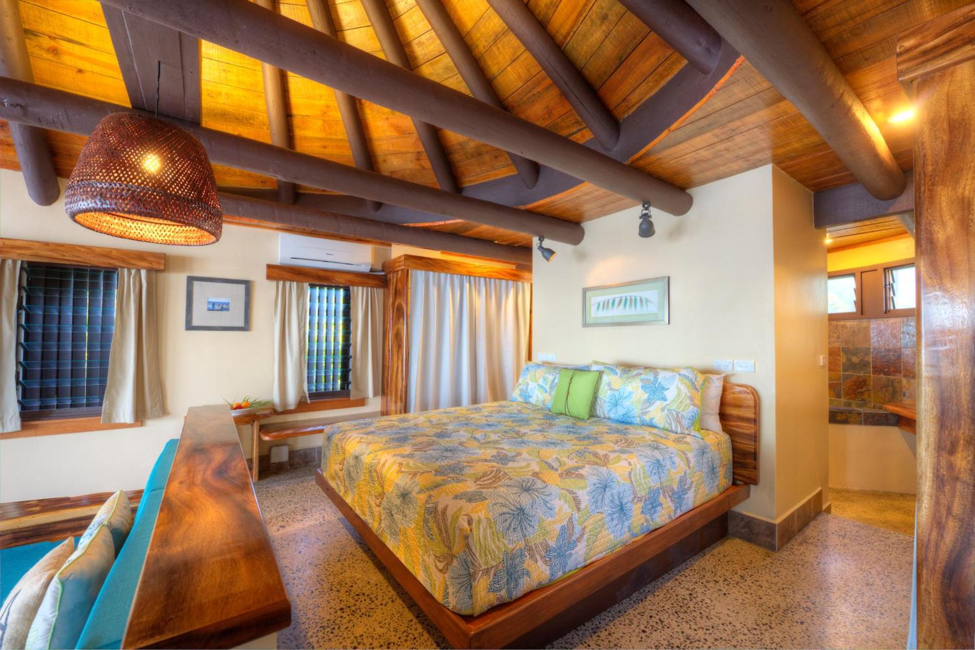 Koro Sun Resort & Rainforest Spa Savusavu Luaran gambar